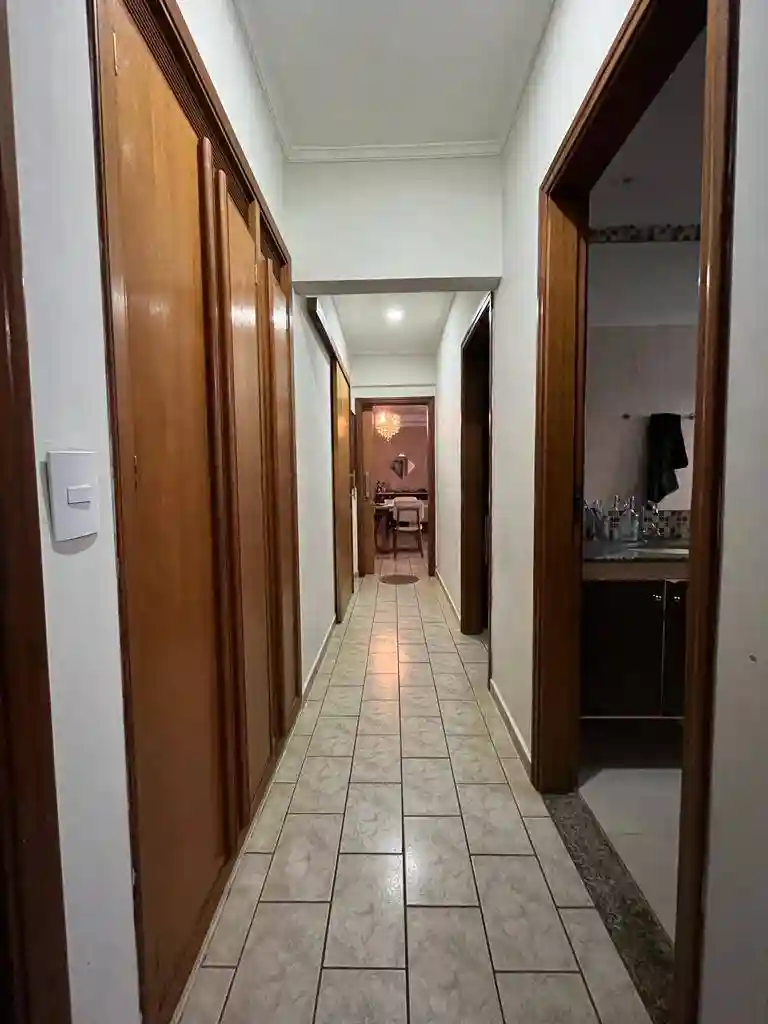 Apartamento com 3 quartos à venda, 120m² — foto 2 de 32