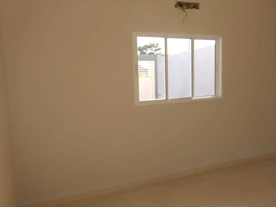 Casa à venda — foto 8 de 10