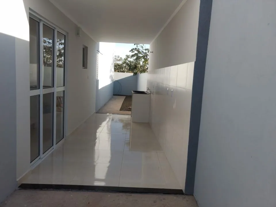 Casa à venda — foto 6 de 10