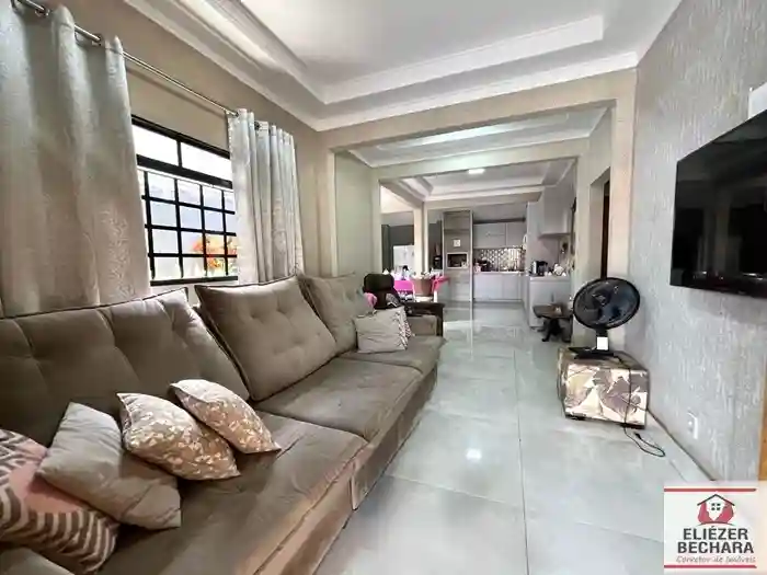 Casa com 3 quartos à venda, 130m² — foto 8 de 8