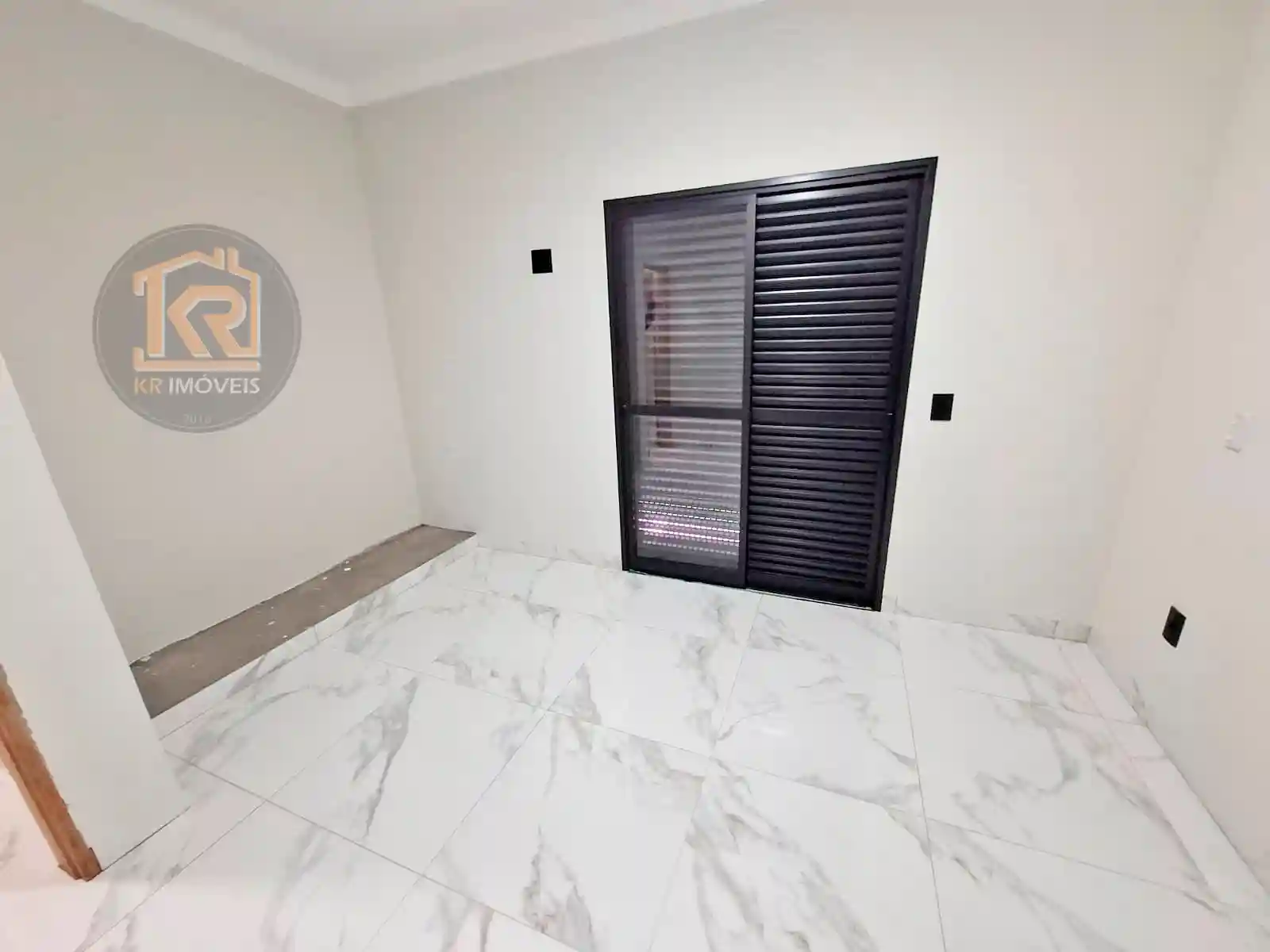 Casa de Condomínio com 2 quartos à venda, 193m² — foto 17 de 25