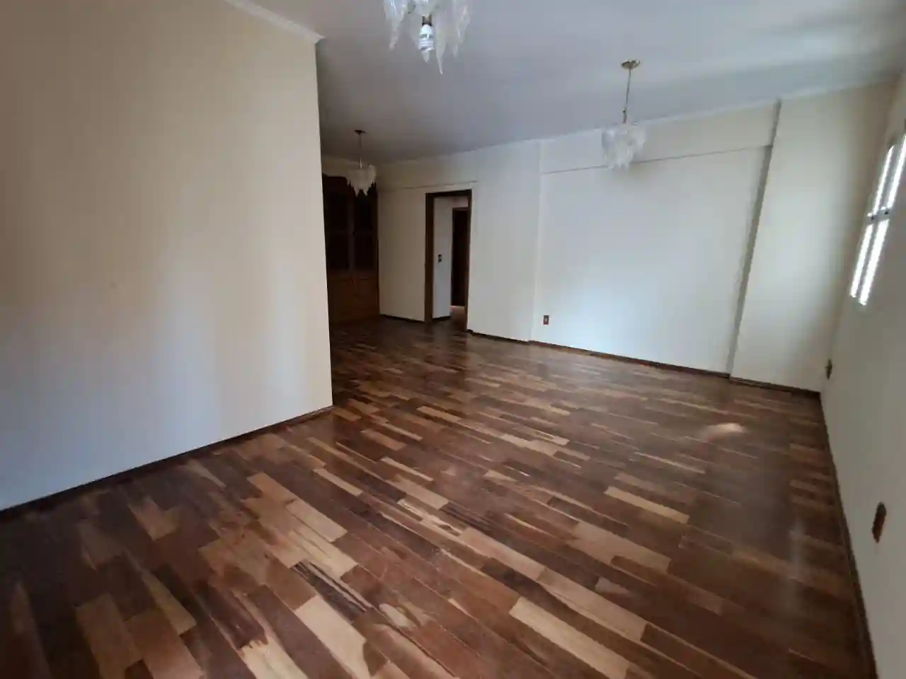 Apartamento com 3 quartos à venda, 137m² — foto 2 de 20
