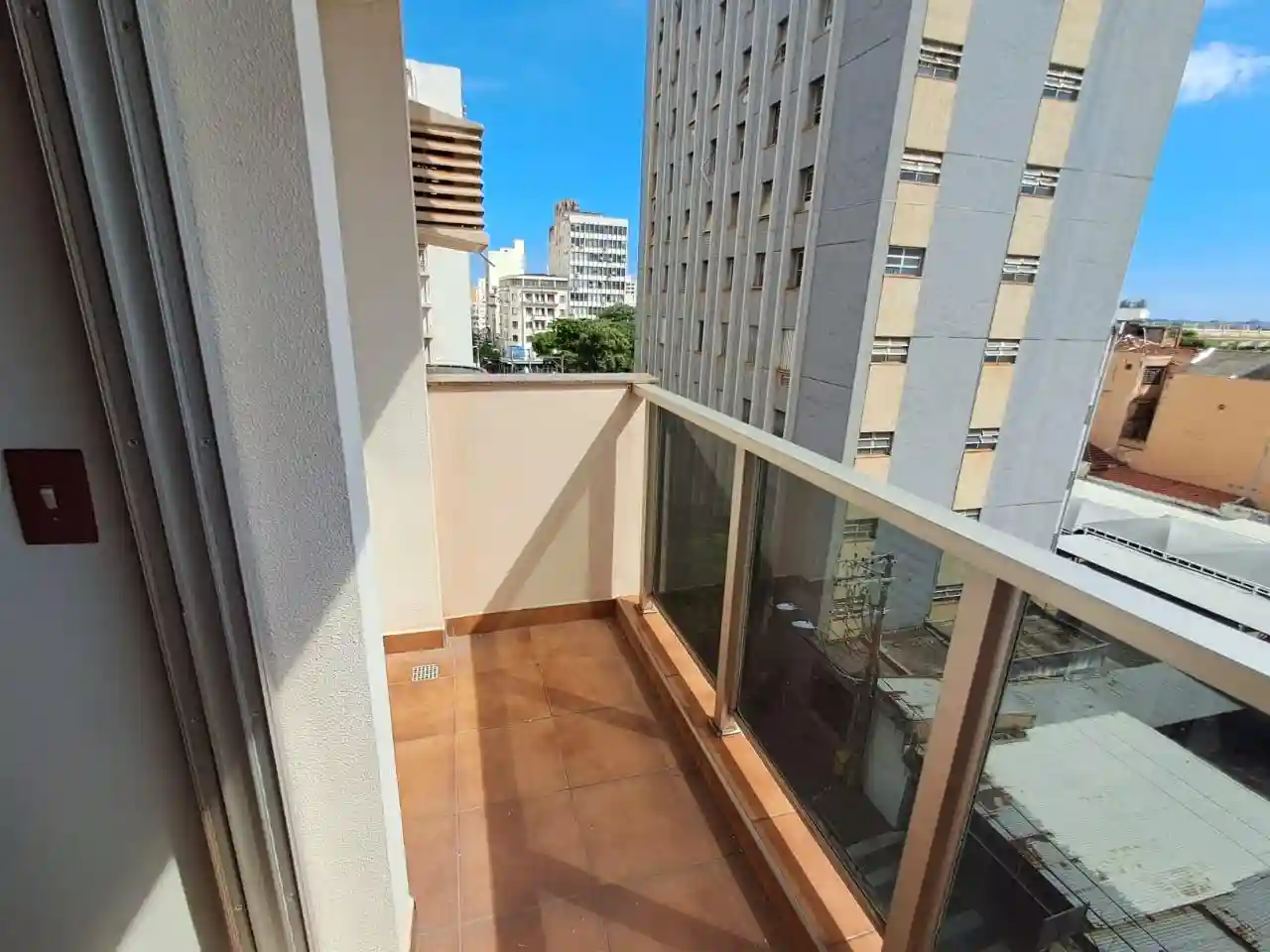 Apartamento com 3 quartos à venda, 137m² — foto 1 de 20