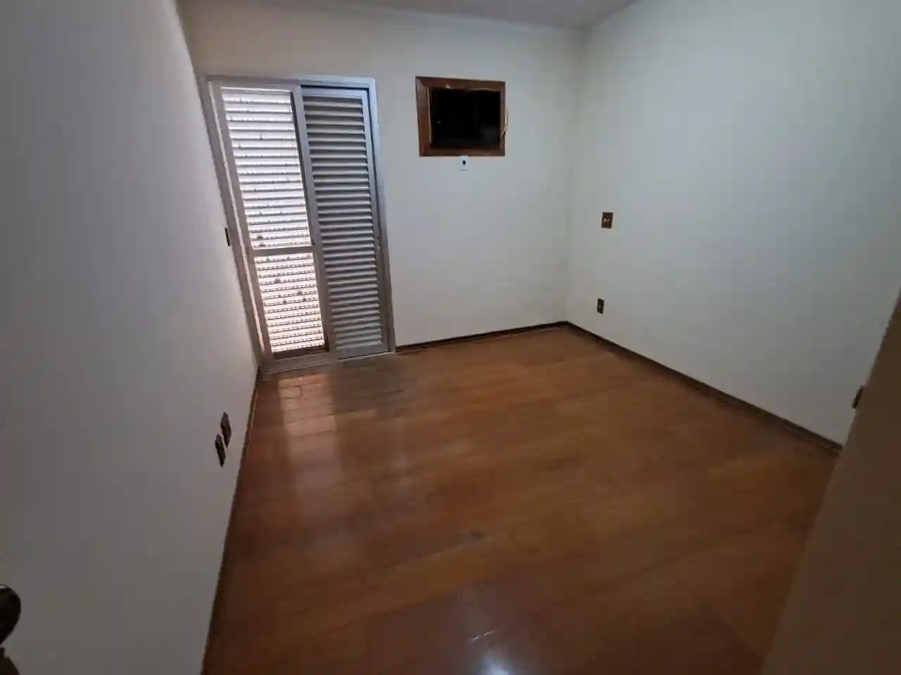 Apartamento com 3 quartos à venda, 137m² — foto 4 de 20
