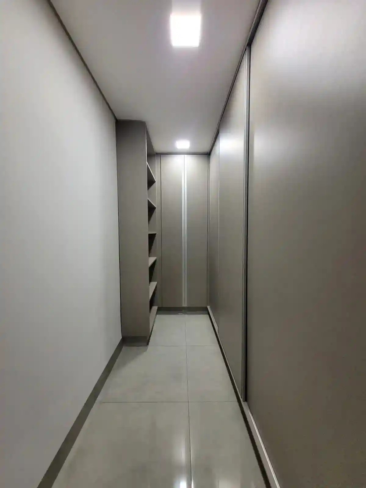 Casa de Condomínio com 3 quartos à venda, 287m² — foto 11 de 24