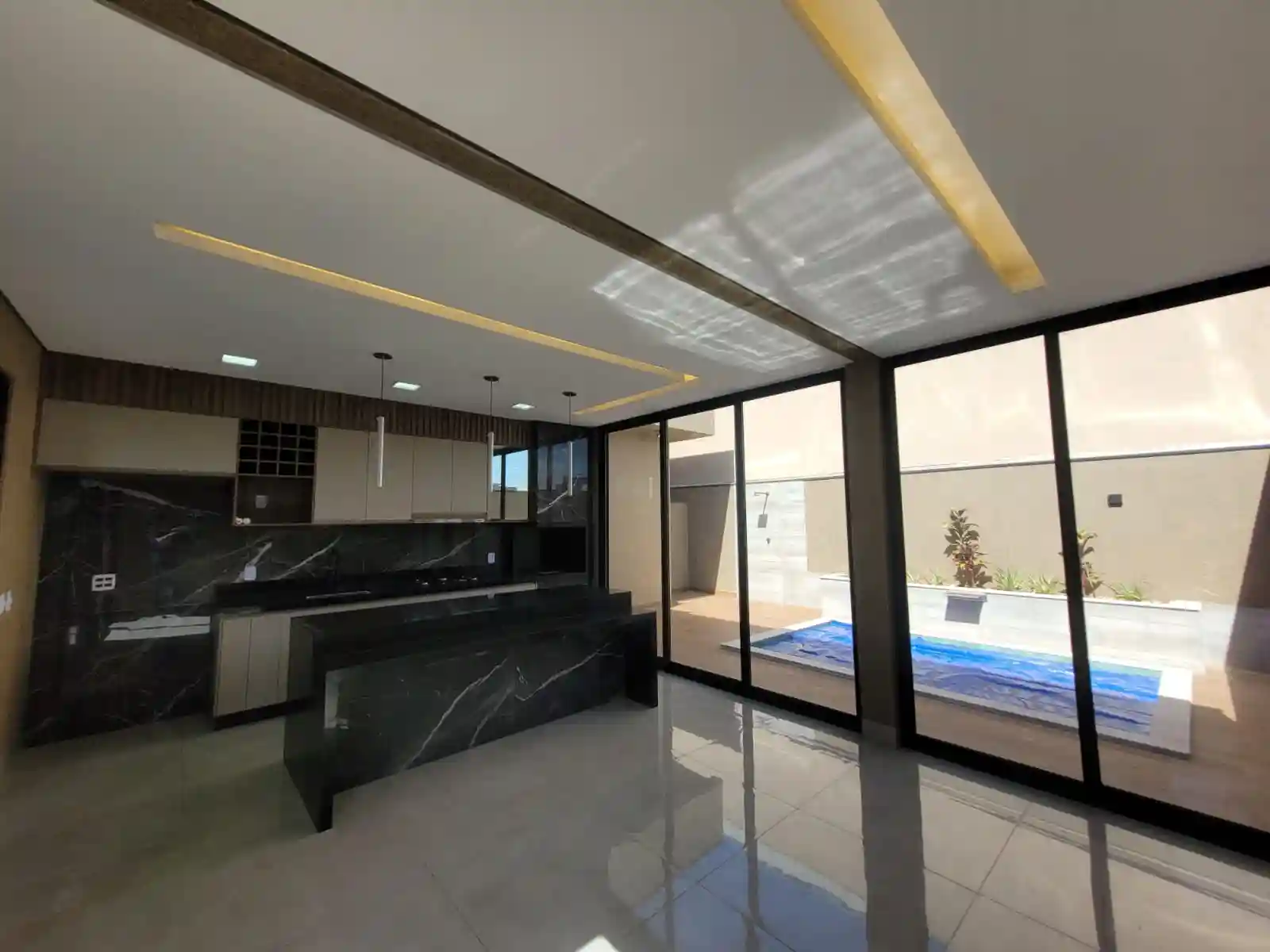 Casa de Condomínio com 3 quartos à venda, 287m² — foto 24 de 24
