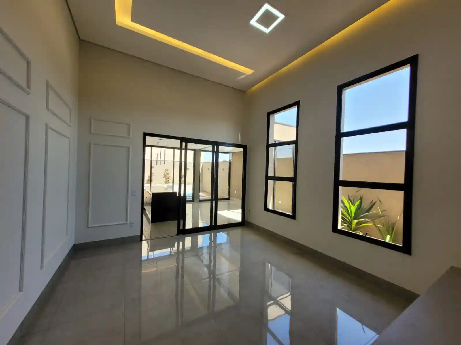 Casa de Condomínio com 3 quartos à venda, 287m² — foto 16 de 24