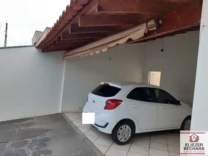 Casa com 3 quartos à venda, 110m² — foto 2 de 19
