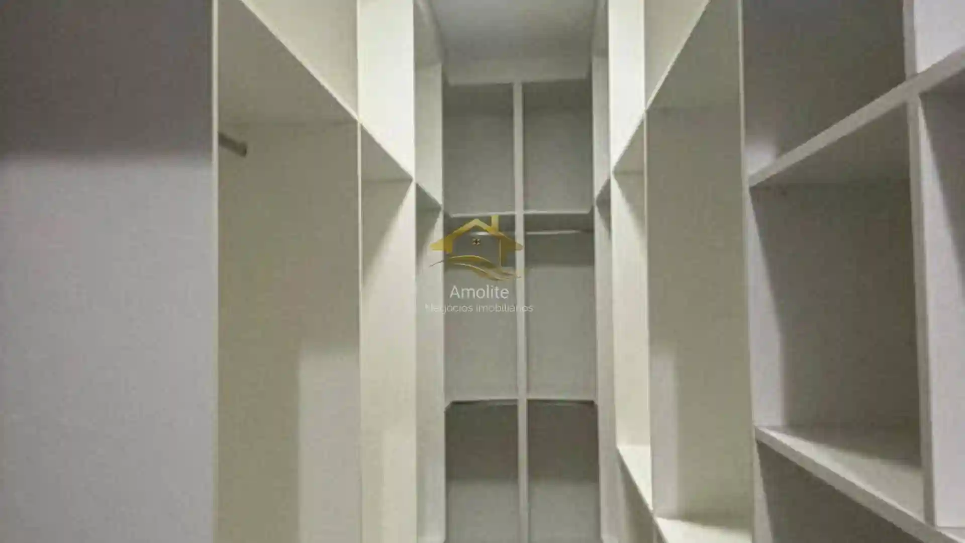 Casa de Condomínio com 3 quartos à venda, 165m² — foto 18 de 20