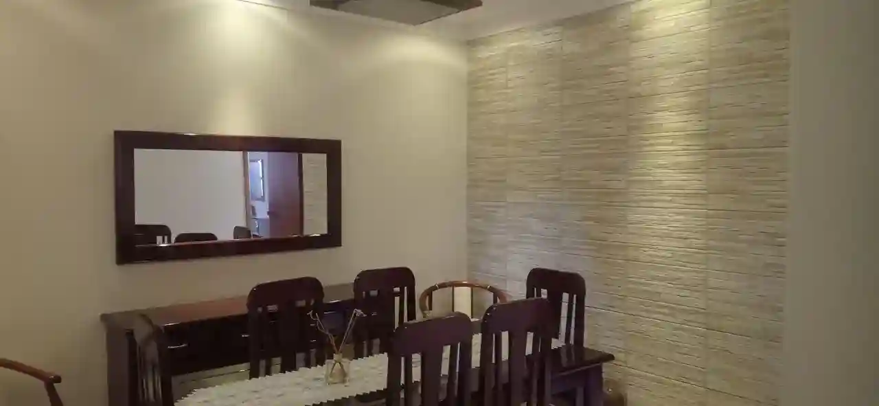 Casa com 3 quartos à venda, 200m² — foto 2 de 19
