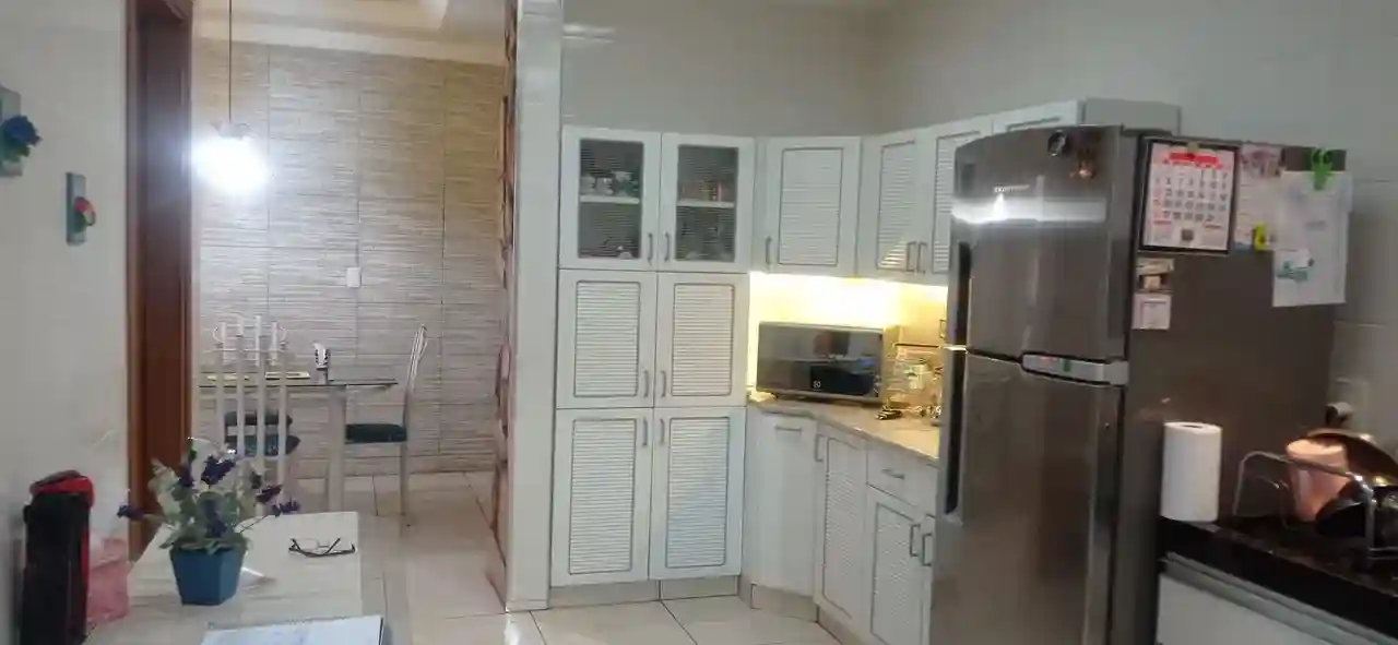 Casa com 3 quartos à venda, 200m² — foto 8 de 19