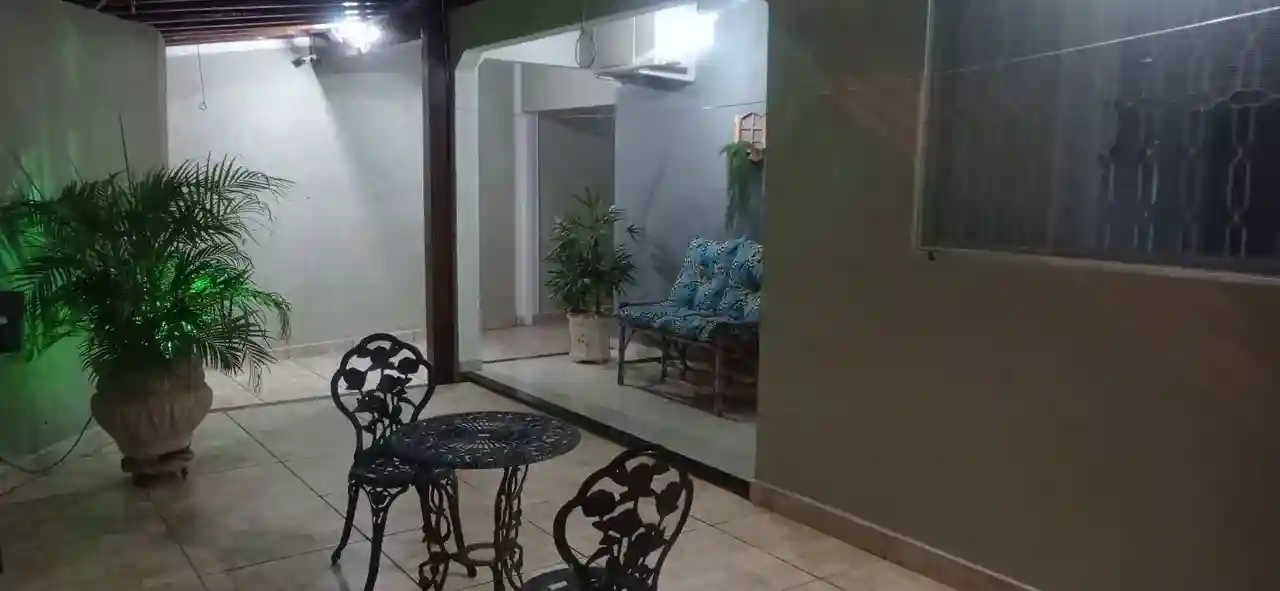 Casa com 3 quartos à venda, 200m² — foto 4 de 19