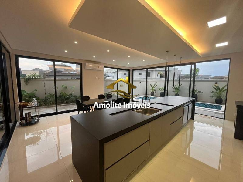 Casa de Condomínio com 4 quartos à venda, 295m² — foto 18 de 54