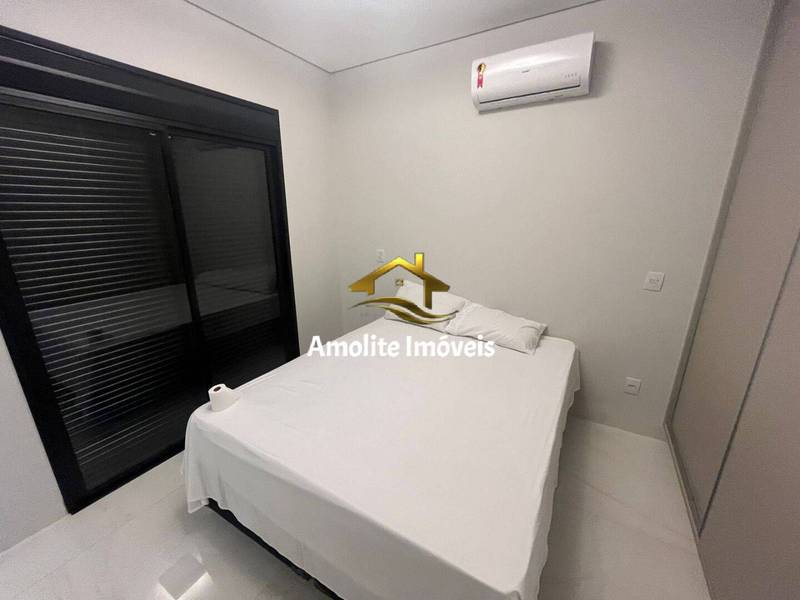 Casa de Condomínio com 4 quartos à venda, 295m² — foto 12 de 54