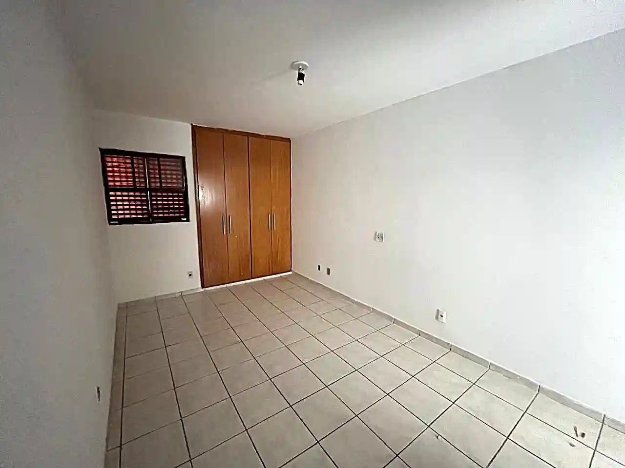 Apartamento com 3 quartos para aluguel, 80m² — foto 11 de 13
