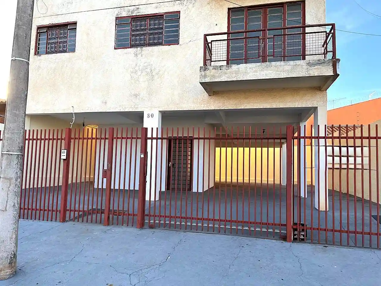 Apartamento com 3 quartos para aluguel, 80m² — foto 1 de 13