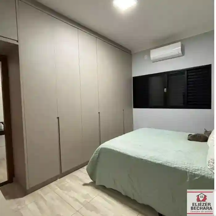 Casa com 3 quartos à venda, 176m² — foto 4 de 12