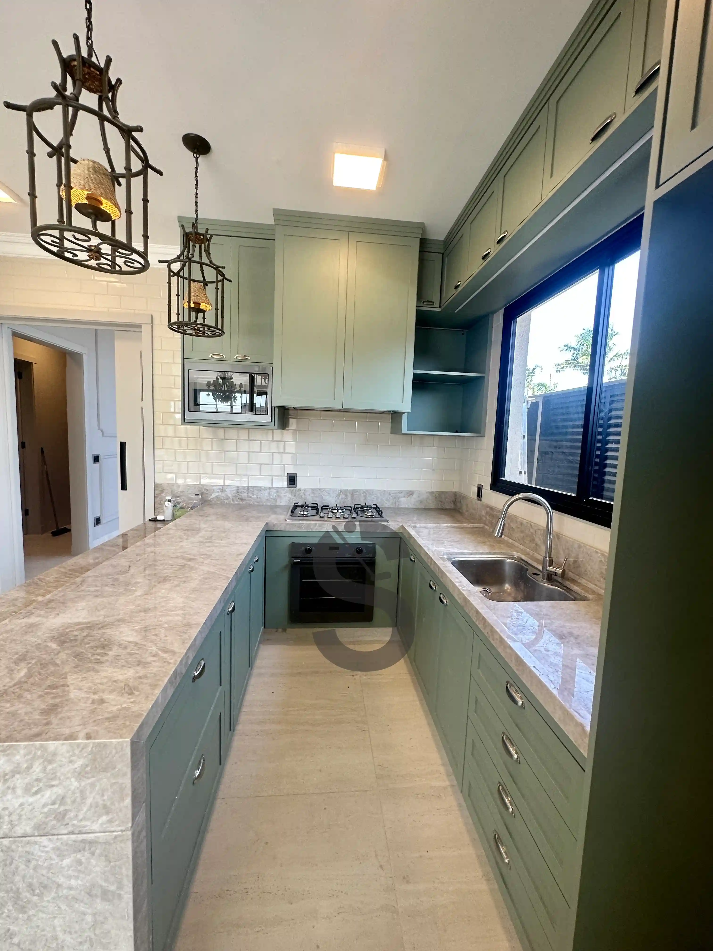 Casa de Condomínio com 3 quartos à venda, 230m² — foto 16 de 21