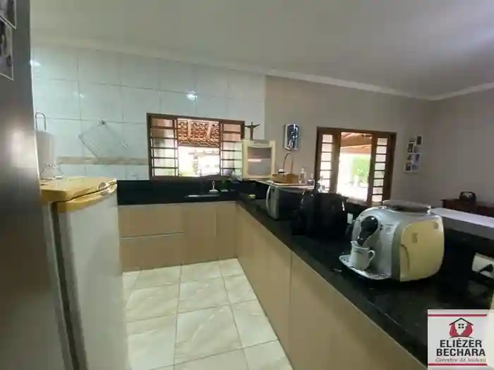 Fazenda / Sítio / Chácara com 3 quartos à venda, 1000m² — foto 14 de 33