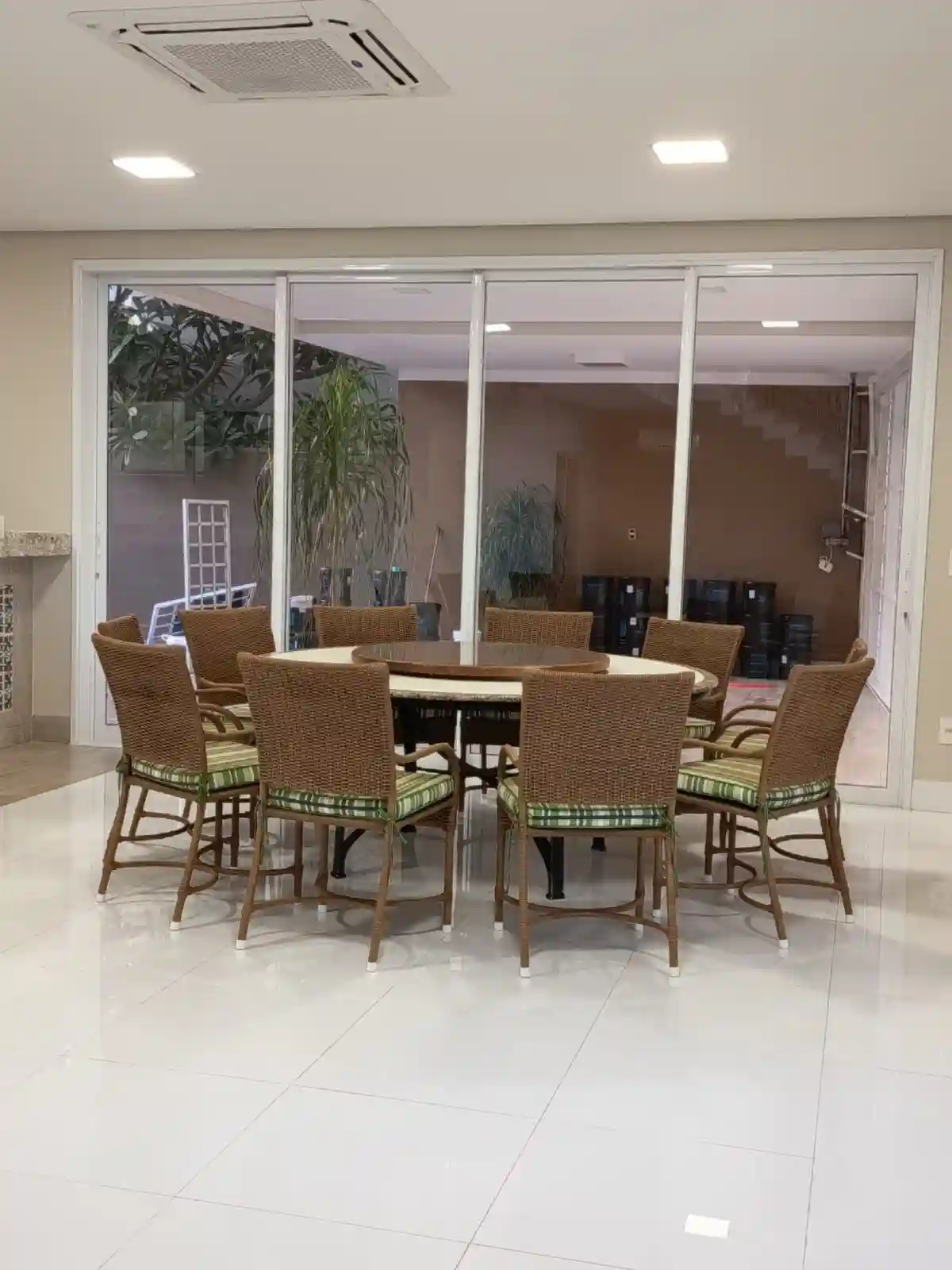 Casa de Condomínio com 4 quartos à venda, 383m² — foto 18 de 58