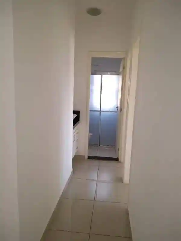 Apartamento com 2 quartos para aluguel, 60m² — foto 2 de 9