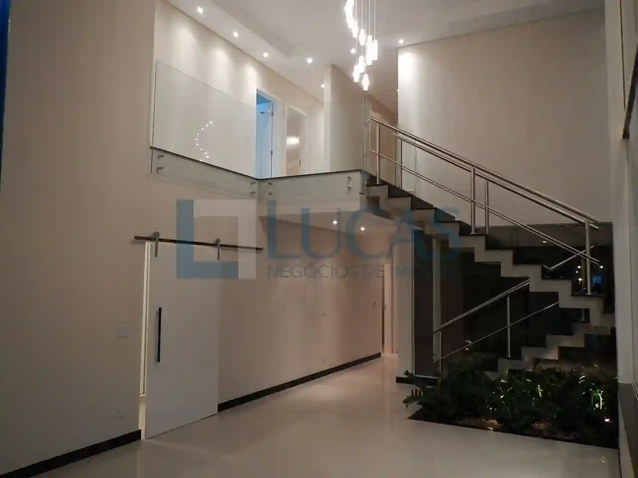 Casa de Condomínio com 5 quartos à venda, 410m² — foto 23 de 42
