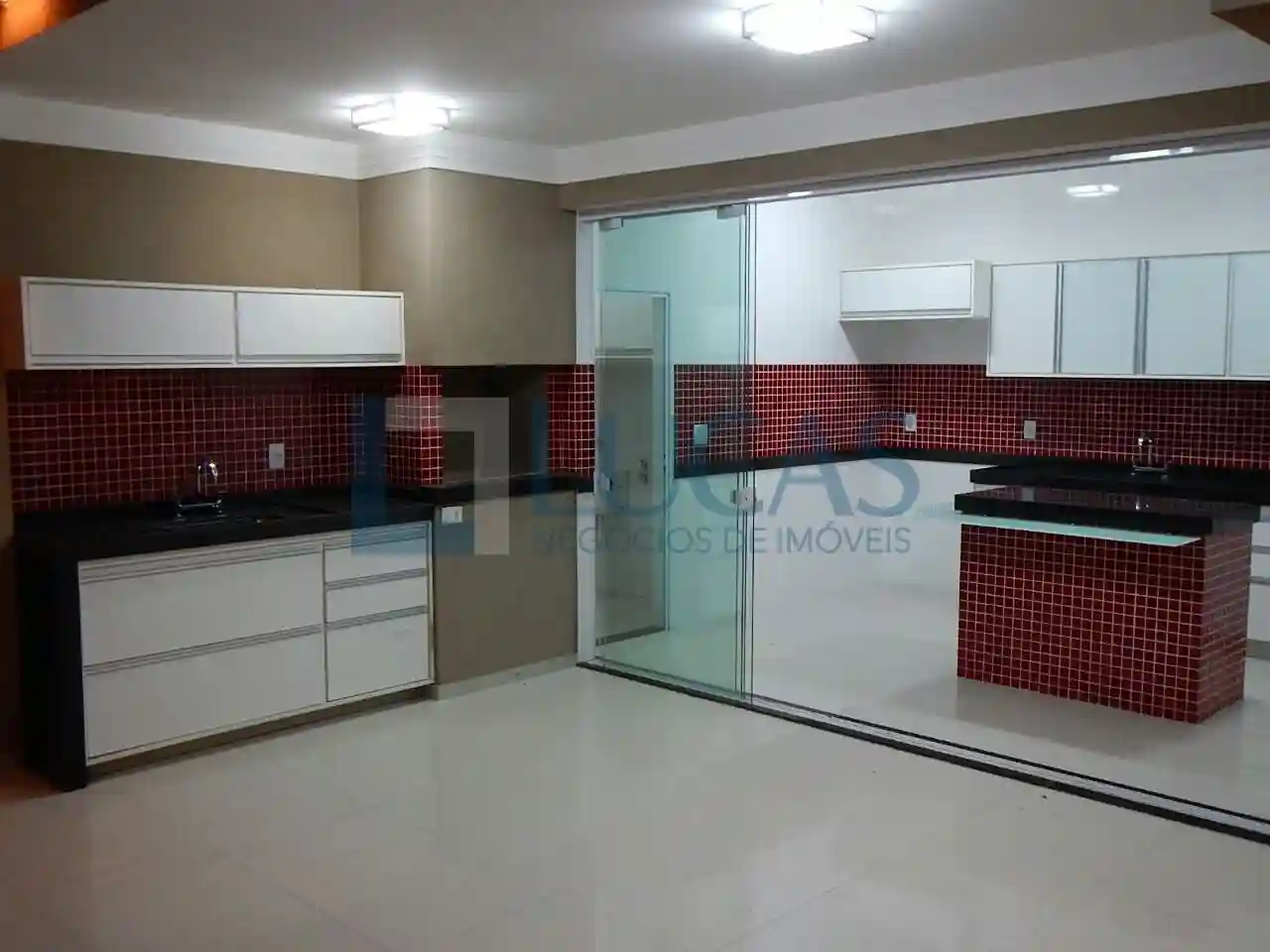 Casa de Condomínio com 5 quartos à venda, 410m² — foto 31 de 42