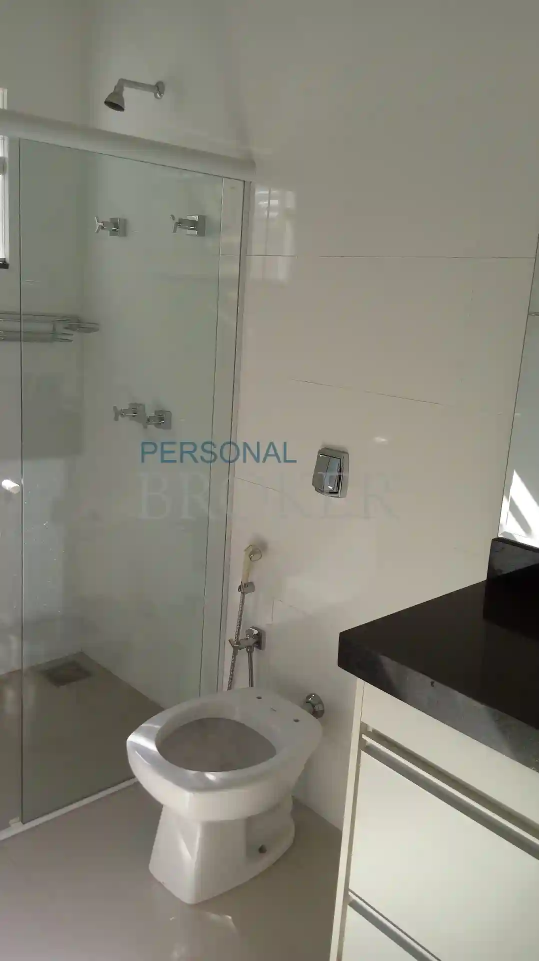 Casa de Condomínio com 5 quartos à venda, 410m² — foto 8 de 42