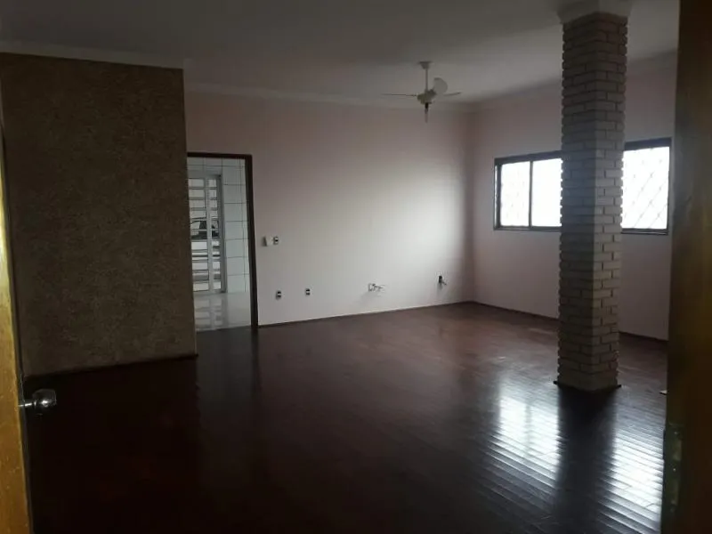 Imóvel Comercial à venda — foto 4 de 7