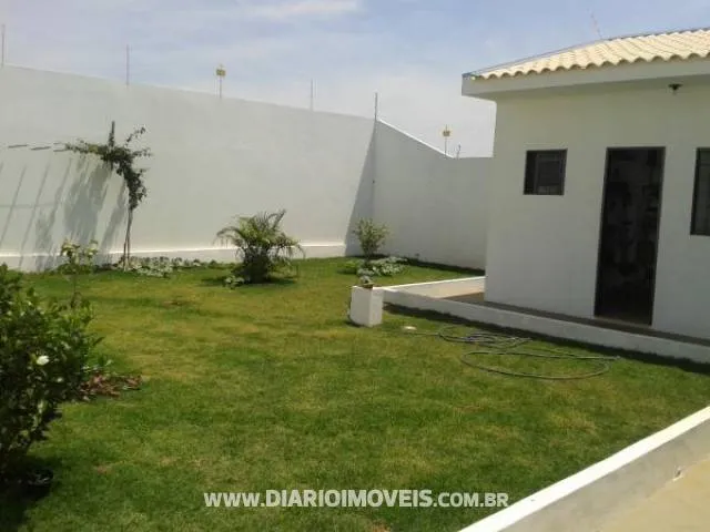 Casa à venda — foto 1 de 2