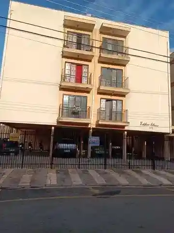 Apartamento com 2 quartos à venda, 84m² — foto 1 de 8