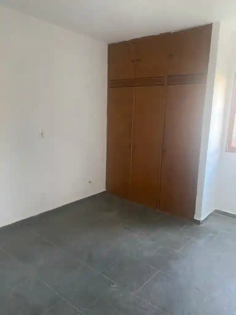Apartamento com 2 quartos à venda, 84m² — foto 2 de 8