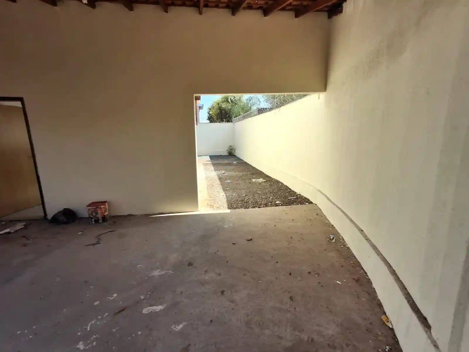 Casa com 3 quartos à venda, 110m² — foto 2 de 13