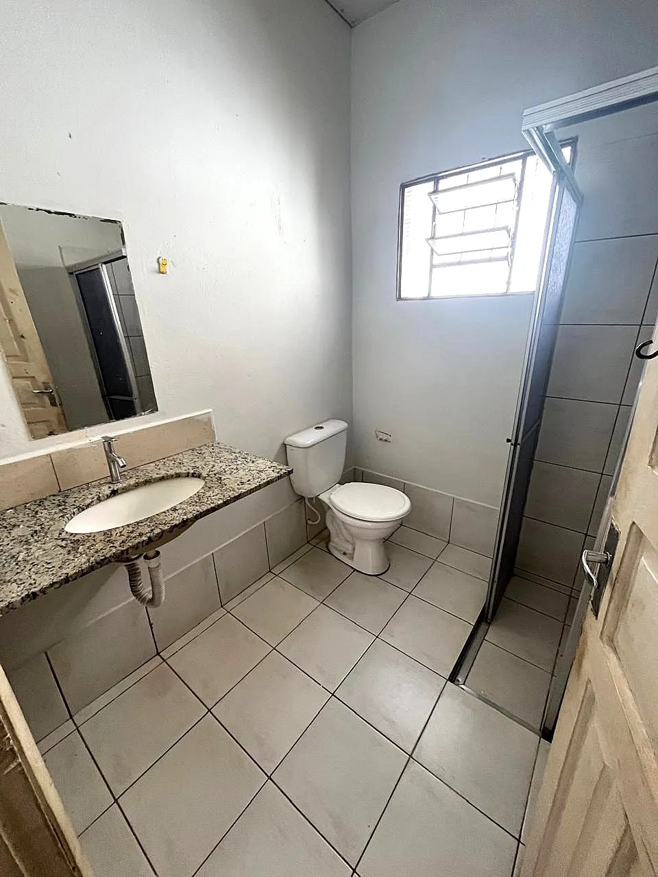Casa com 3 quartos para aluguel, 100m² — foto 8 de 17