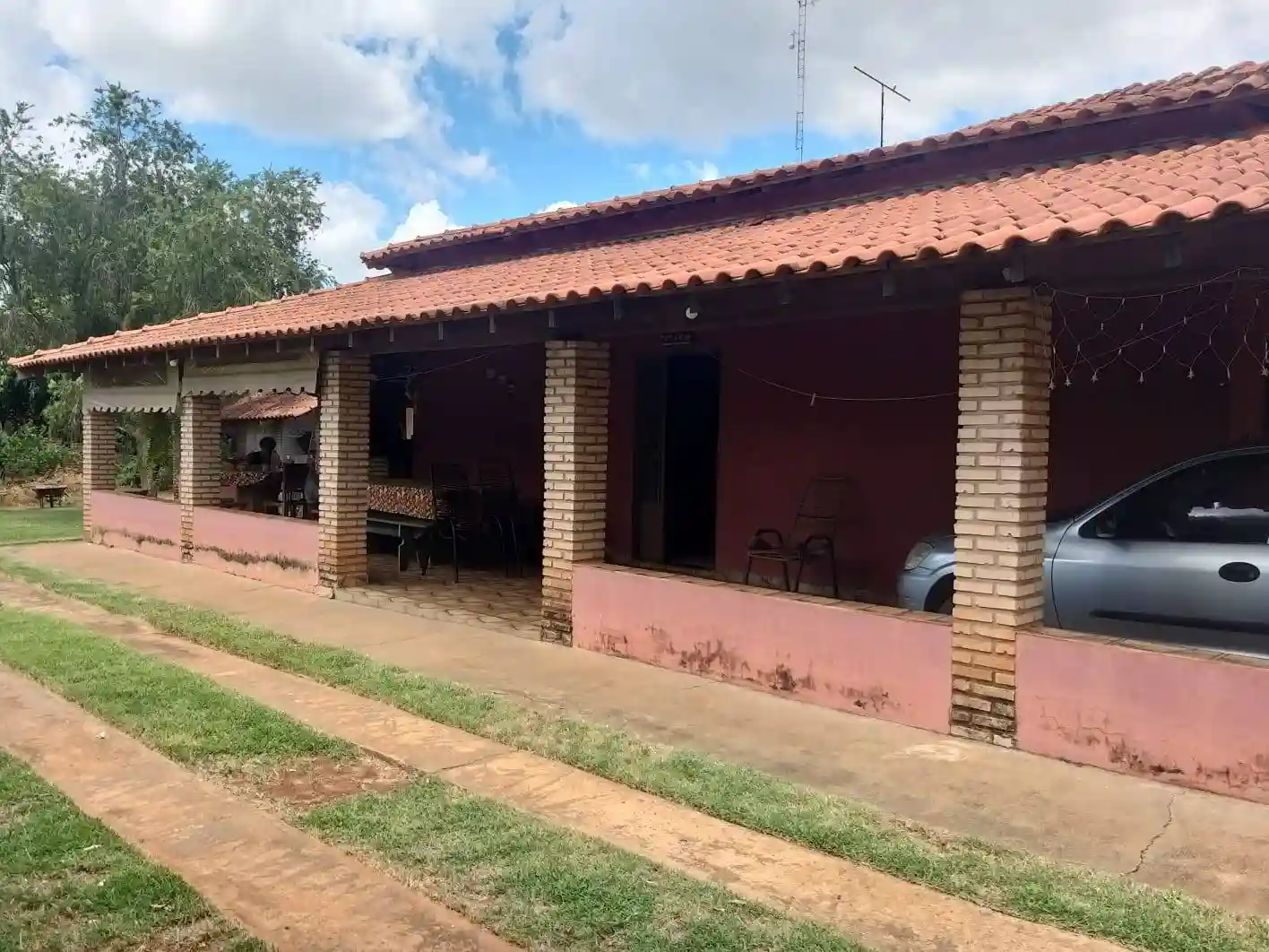 Fazenda / Sítio / Chácara com 2 quartos à venda, 1000m² — foto 8 de 23
