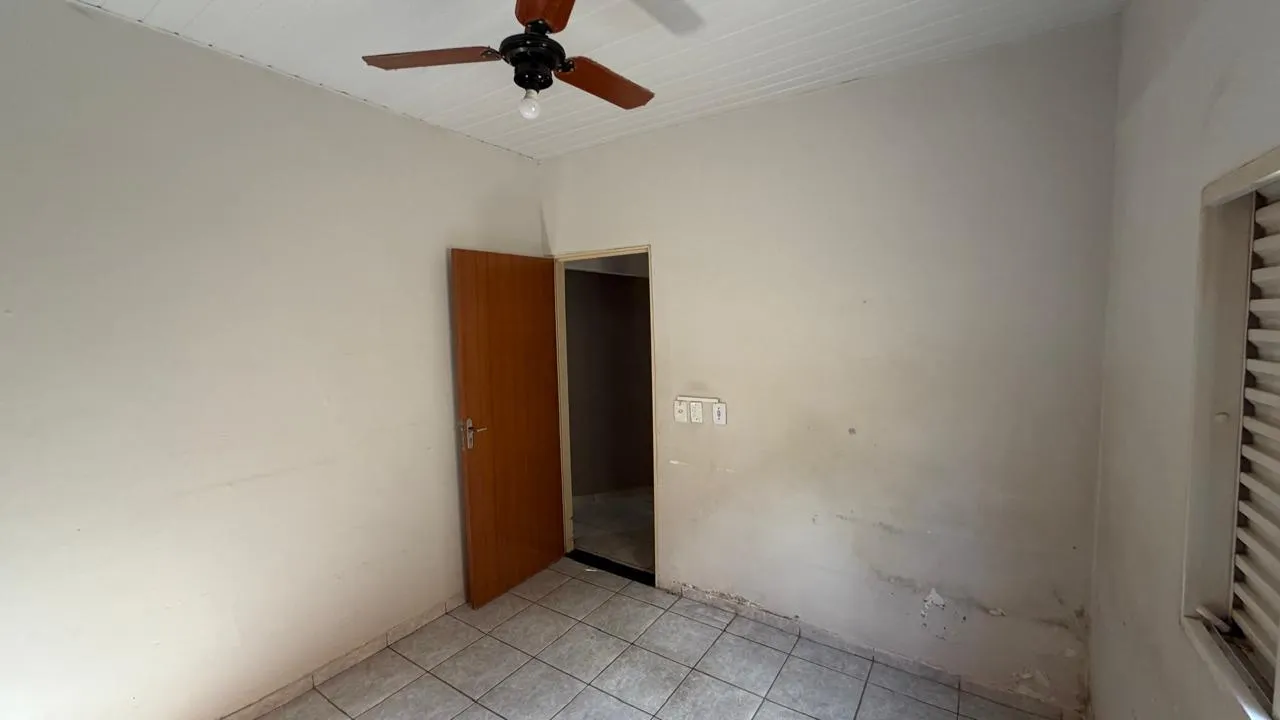 Casa com 4 quartos à venda, 180m² — foto 8 de 21