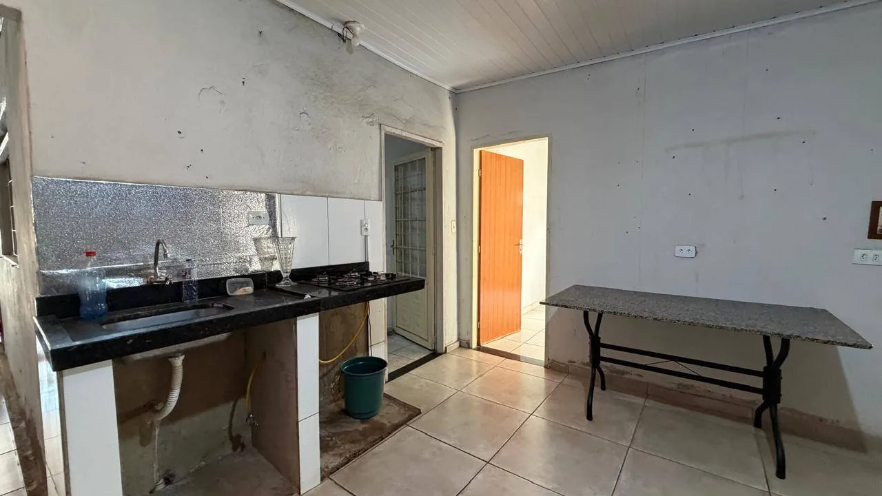 Casa com 4 quartos à venda, 180m² — foto 16 de 21