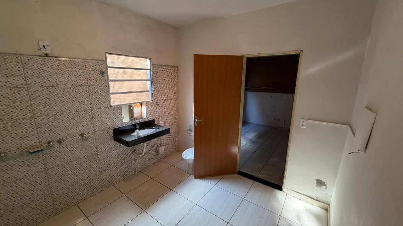Casa com 4 quartos à venda, 180m² — foto 14 de 21