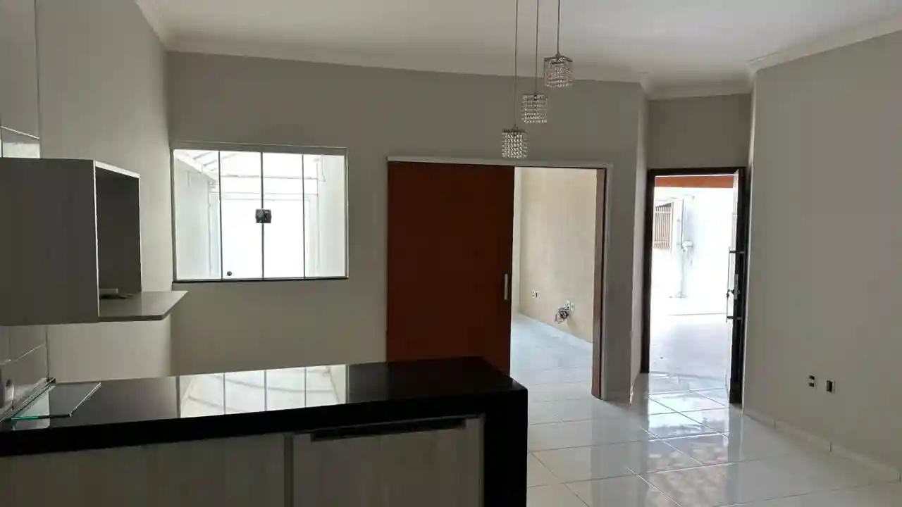Casa com 3 quartos à venda, 200m² — foto 18 de 22