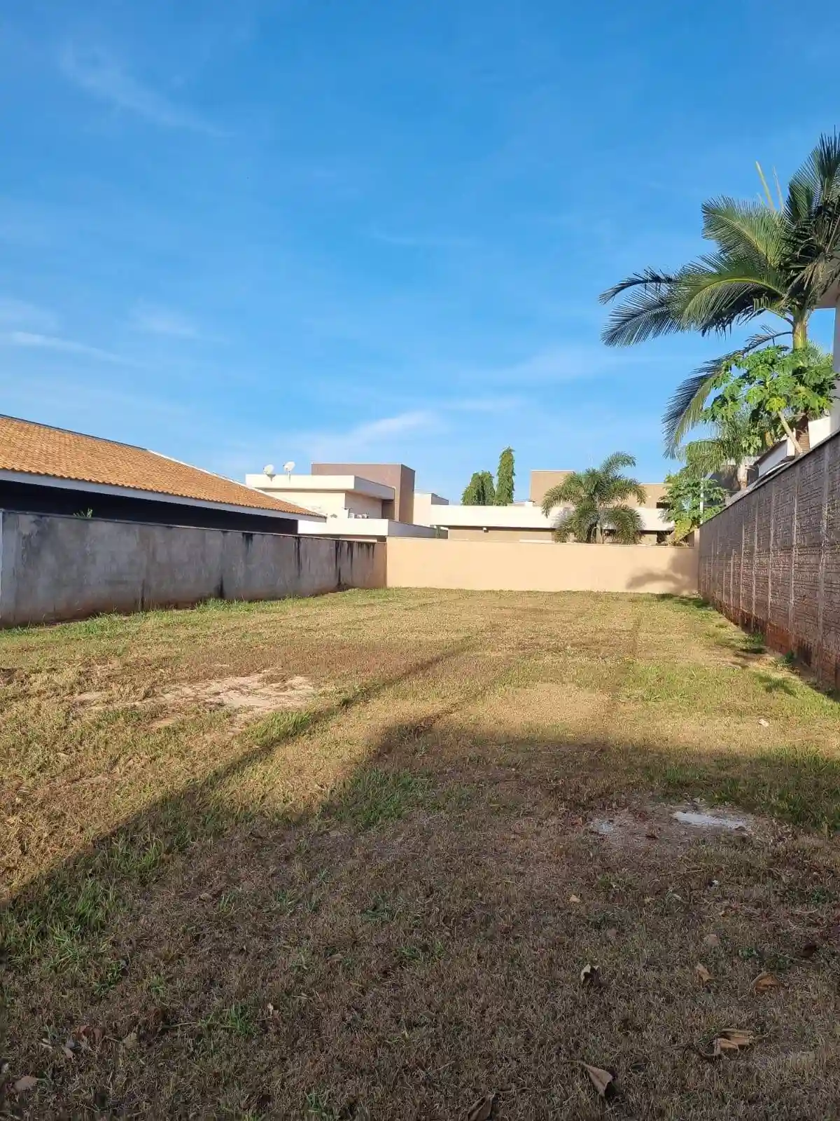 Terreno / Lote / Condomínio  à venda, 400m² — foto 5 de 8