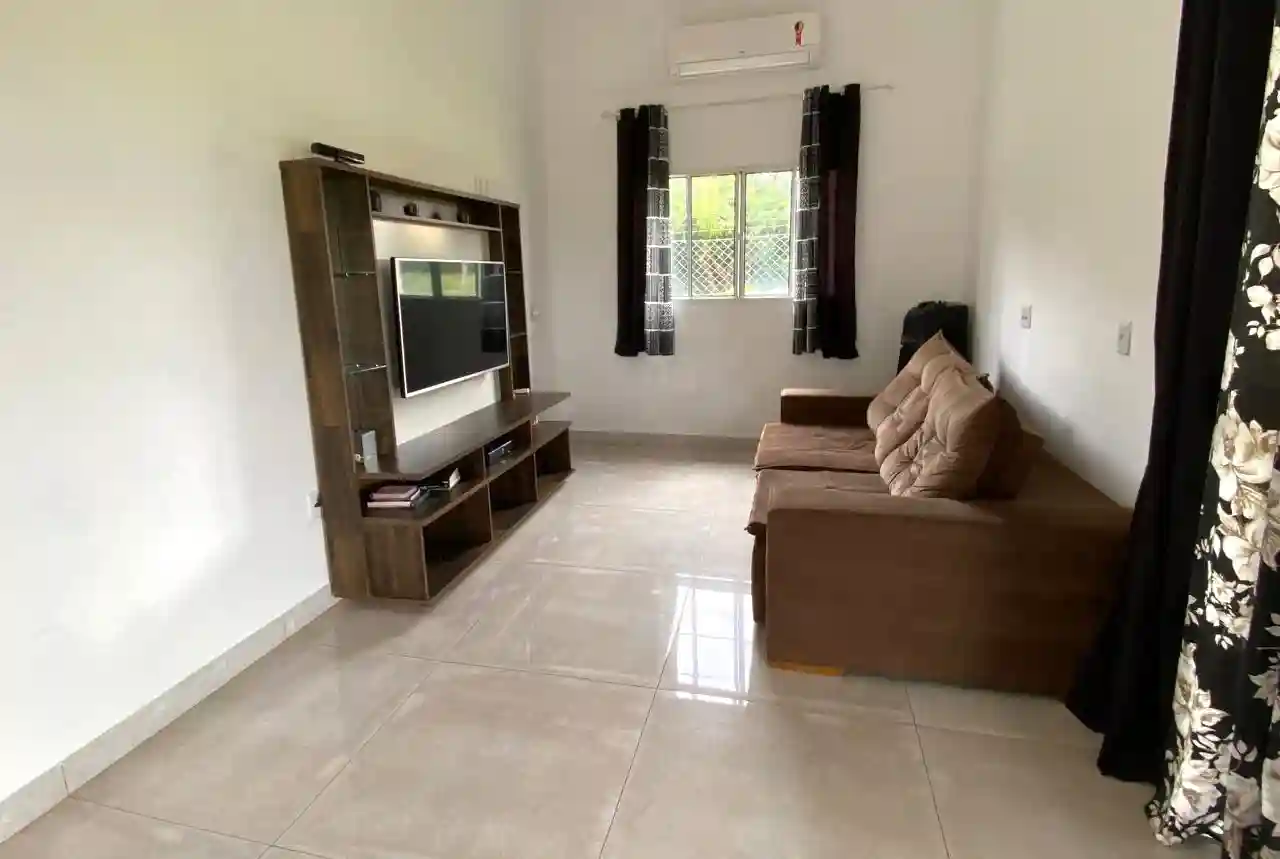 Fazenda / Sítio / Chácara com 2 quartos à venda, 1700m² — foto 4 de 33