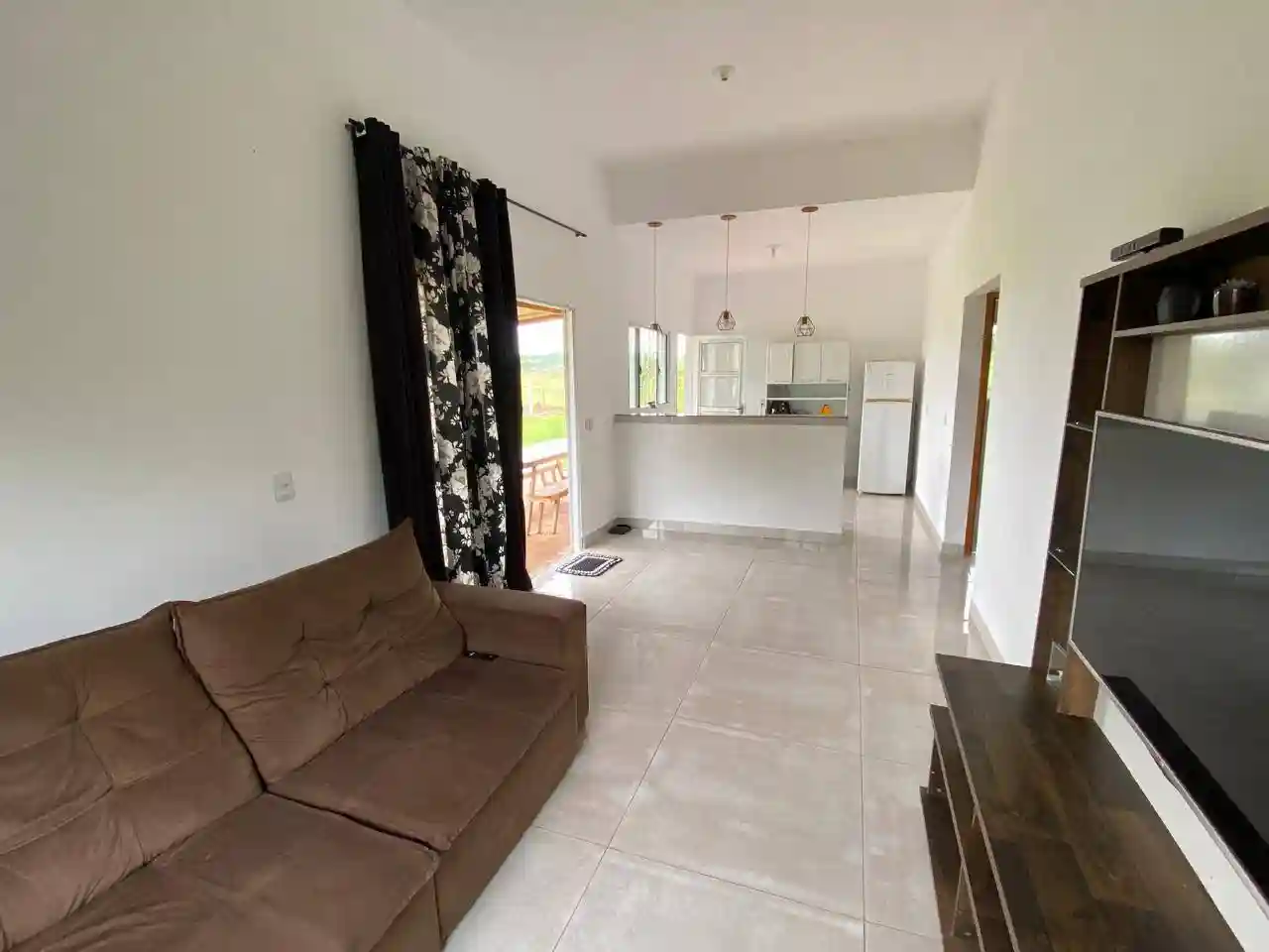 Fazenda / Sítio / Chácara com 2 quartos à venda, 1700m² — foto 8 de 33