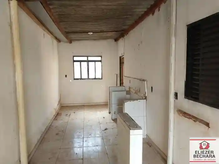 Casa com 2 quartos à venda, 60m² — foto 2 de 27