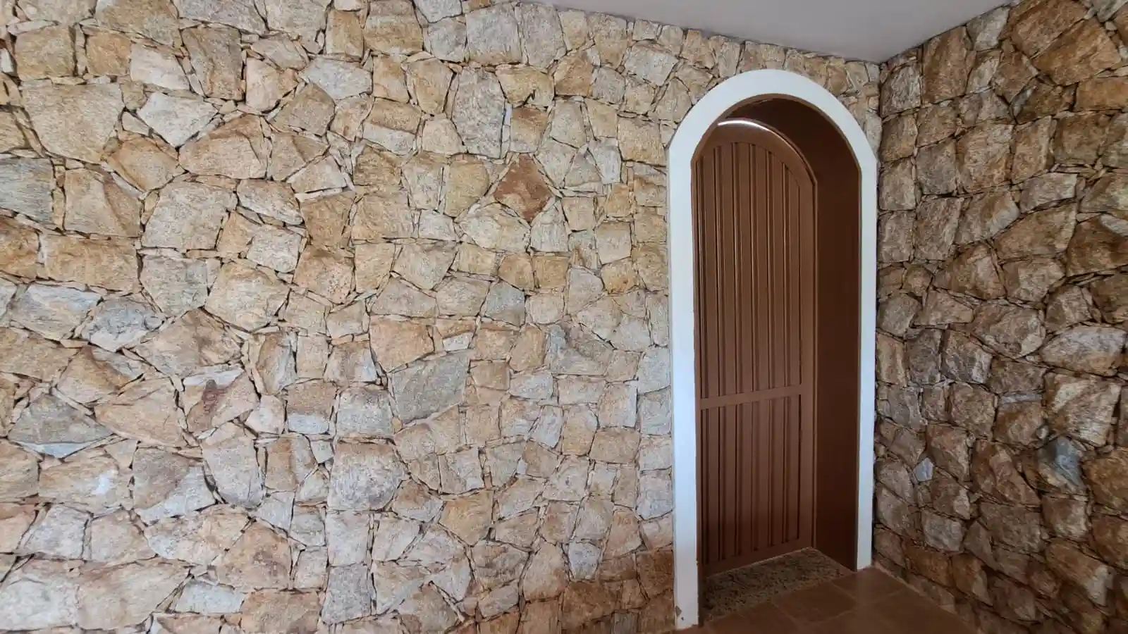 Casa  para aluguel, 200m² — foto 3 de 16