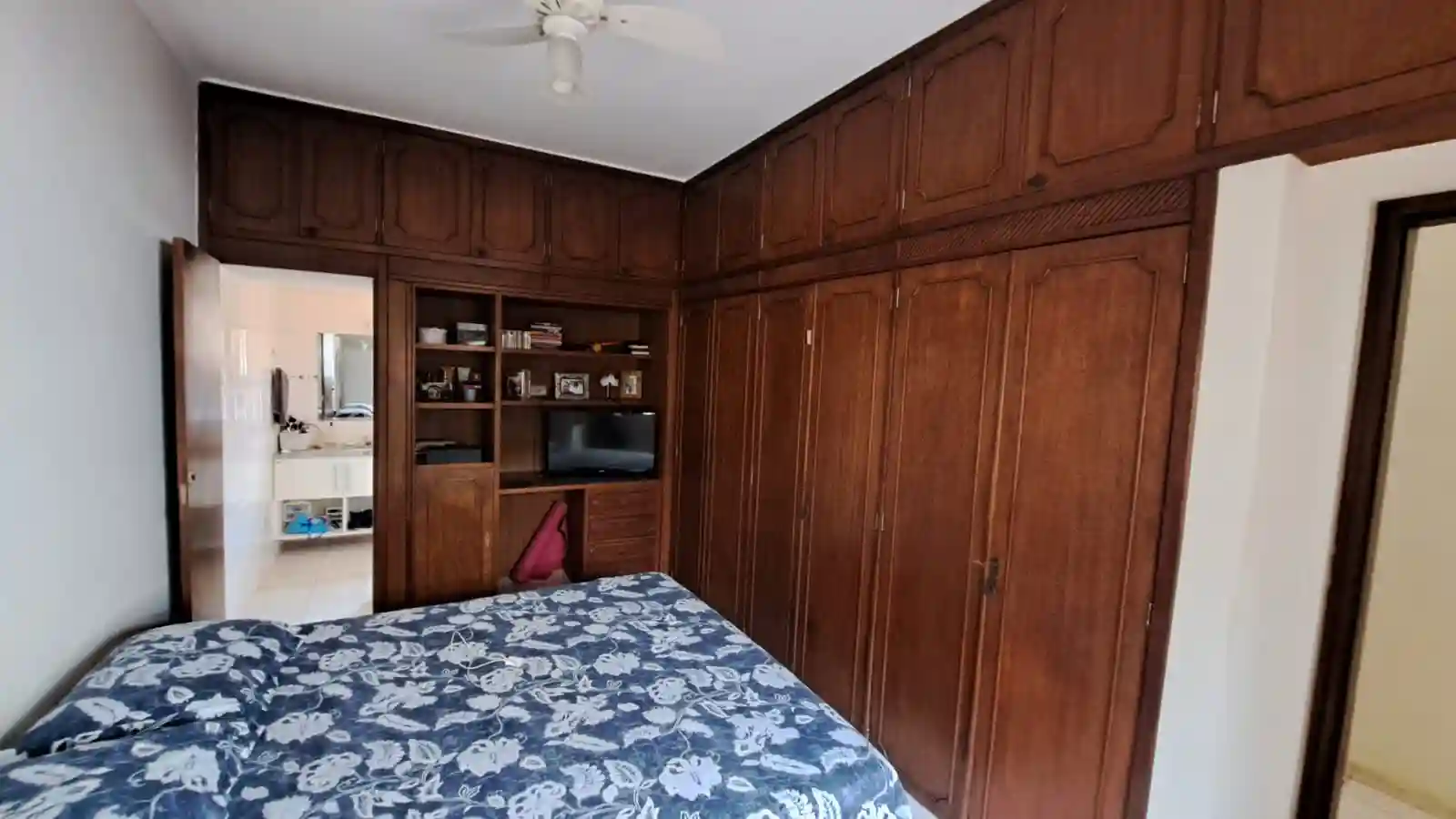 Casa  para aluguel, 200m² — foto 7 de 16