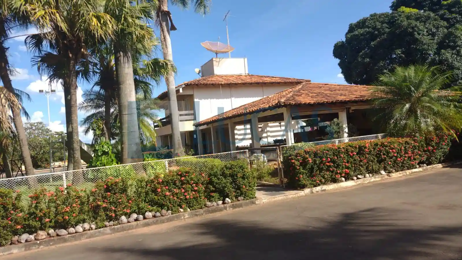 Fazenda / Sítio / Chácara  à venda, 10300m² — foto 1 de 5