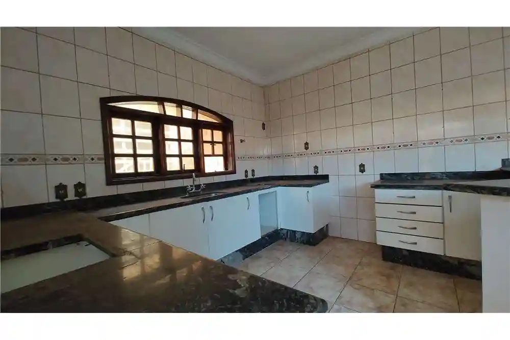 Sobrado com 3 quartos à venda, 224m² — foto 8 de 8