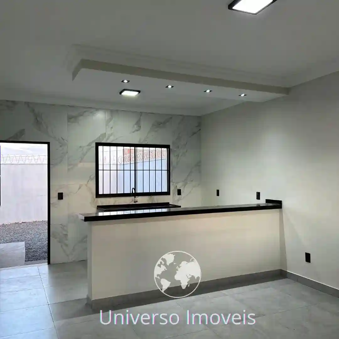 Casa com 3 quartos à venda, 91m² — foto 1 de 10