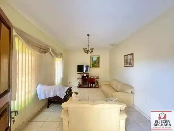 Casa com 3 quartos à venda, 360m² — foto 6 de 15