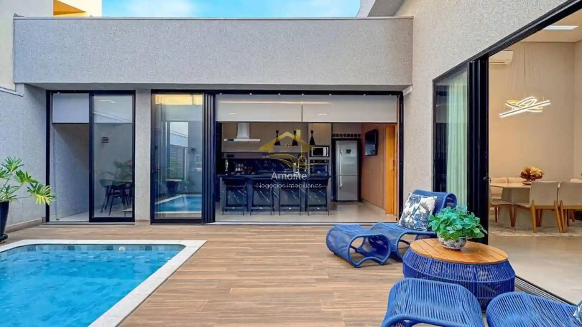 Casa de Condomínio com 3 quartos à venda, 210m² — foto 18 de 26